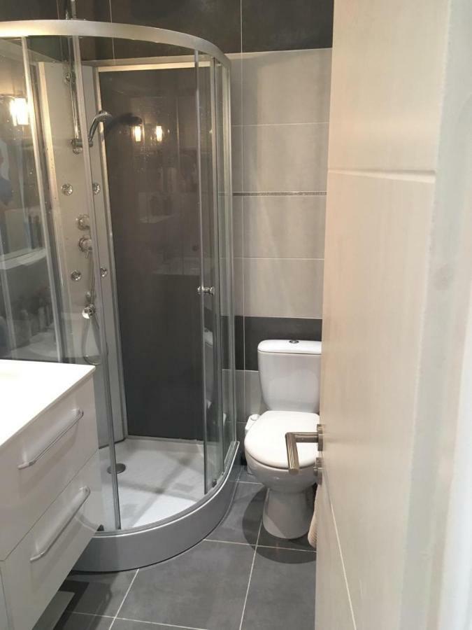 Lovely Apartment In Mention French Riviera Ментона Экстерьер фото